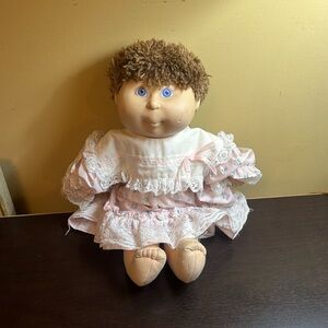 Hasbro Cabbage Patch Doll Xavier Collectable Vintage Brown hair Blue eyed